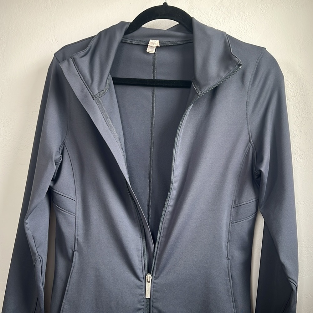 Under Armor Women's gray Jacket - Picture 6 of 9